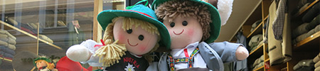 austria souvenir dolls