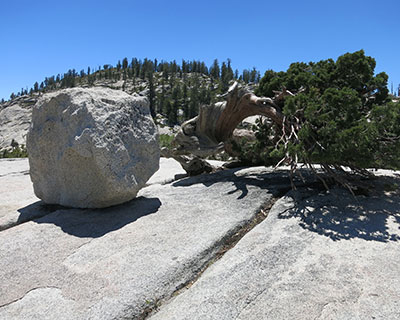 olmsted point yosemite boulders