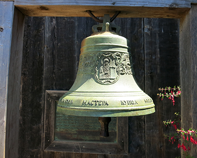 bronze bell fort ross california