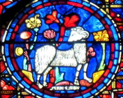chartres cathedral zodiac stained glass window