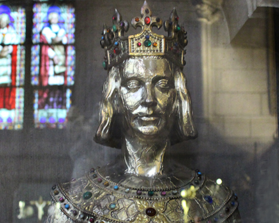 notre dame cathedral de paris silver reliquary saint louis
