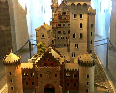neuschwanstein castle scale model