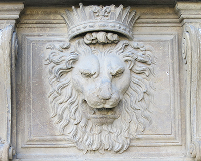 florence pitti palace lion