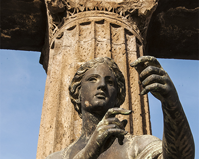 statue of apollo pompeii