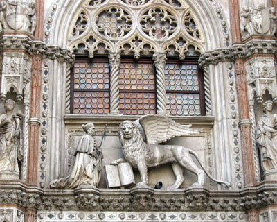 venice lions palazzo ducale