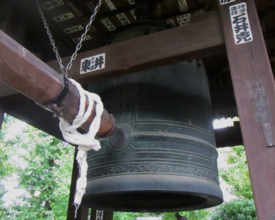 tokyo asakusa bell of time