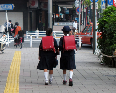 tokyo children on way to school